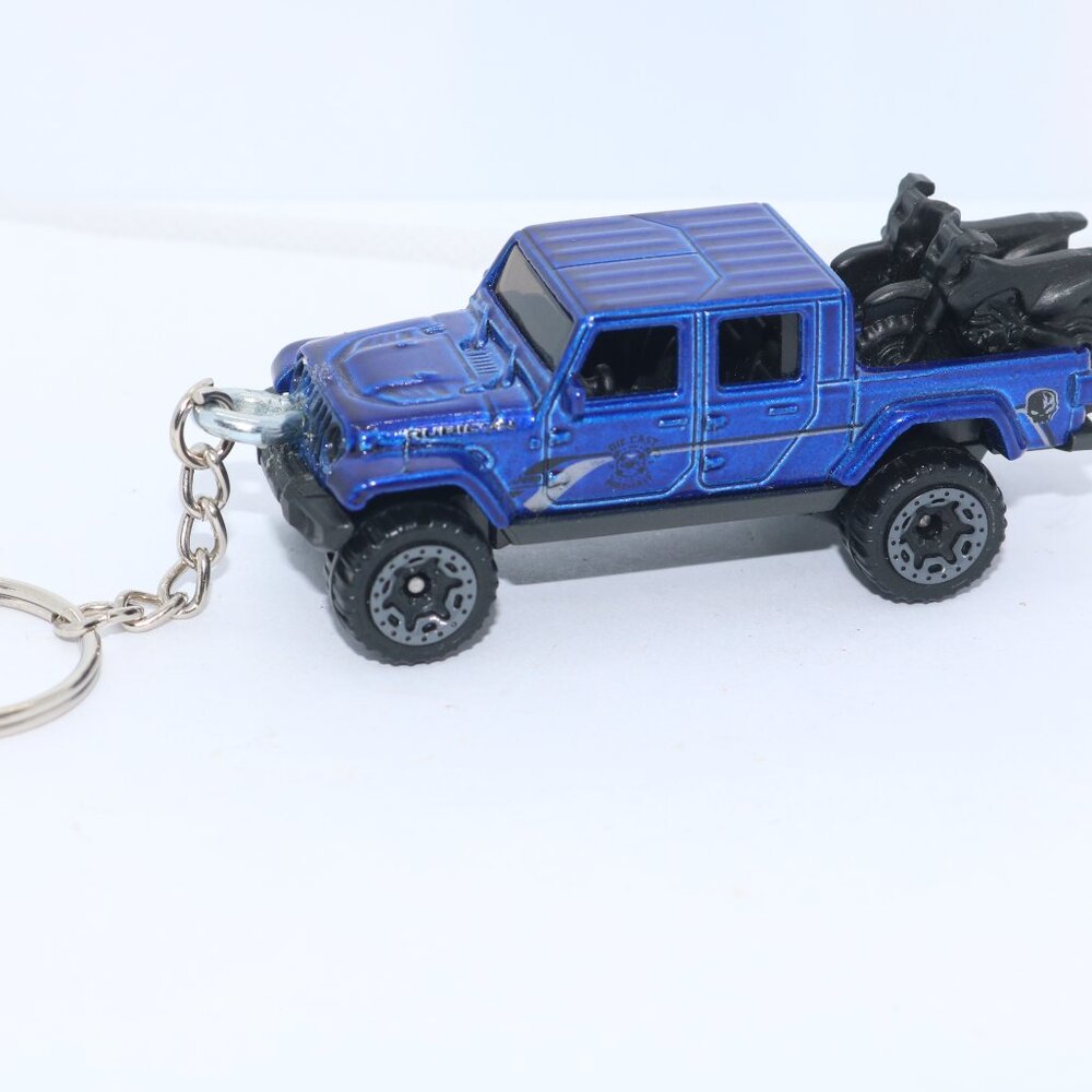Hot Wheels 2020 blue Jeep Gladiator custom keychain
